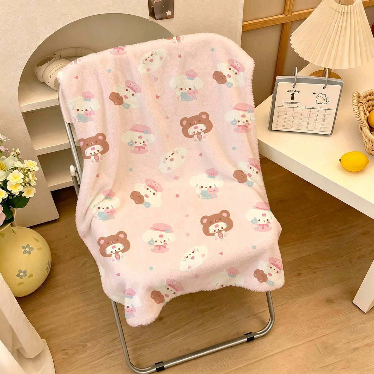 Niedliche Cartoon-Themen-Fleece-Decke