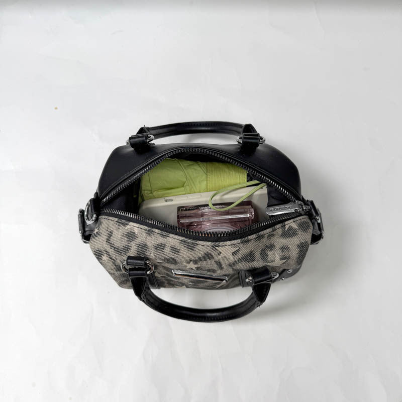 Zeitgenössische gemusterte Handtasche