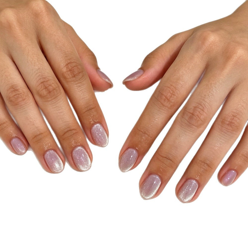 Elegante Kunstnägel mit Schimmerndem Ombre-Effekt Brehn