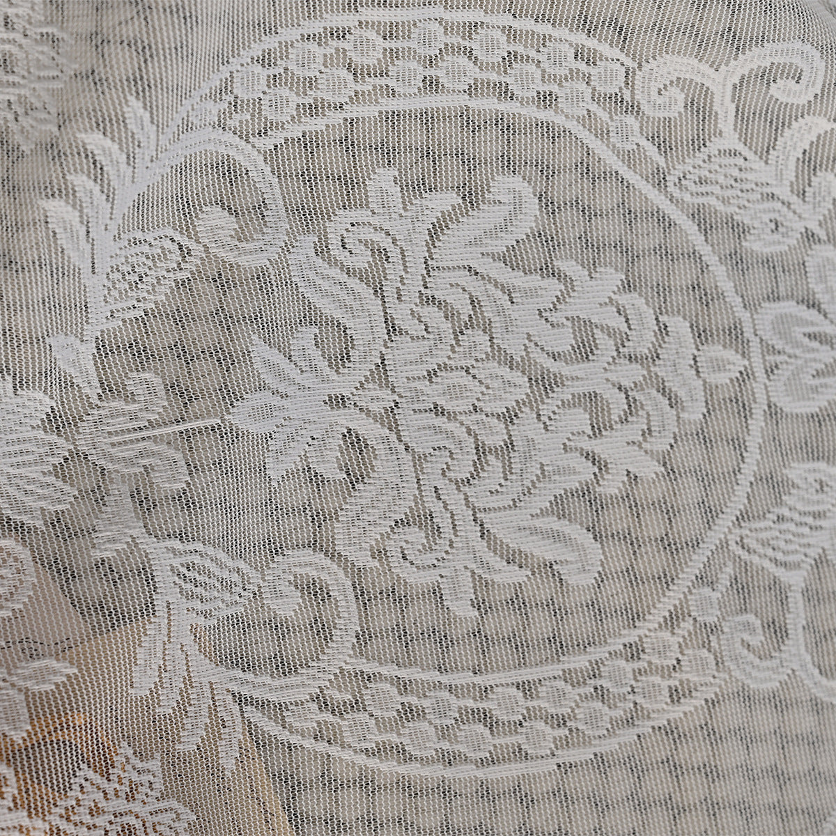 Elegante durchsichtige Spitzenfensterdecke
