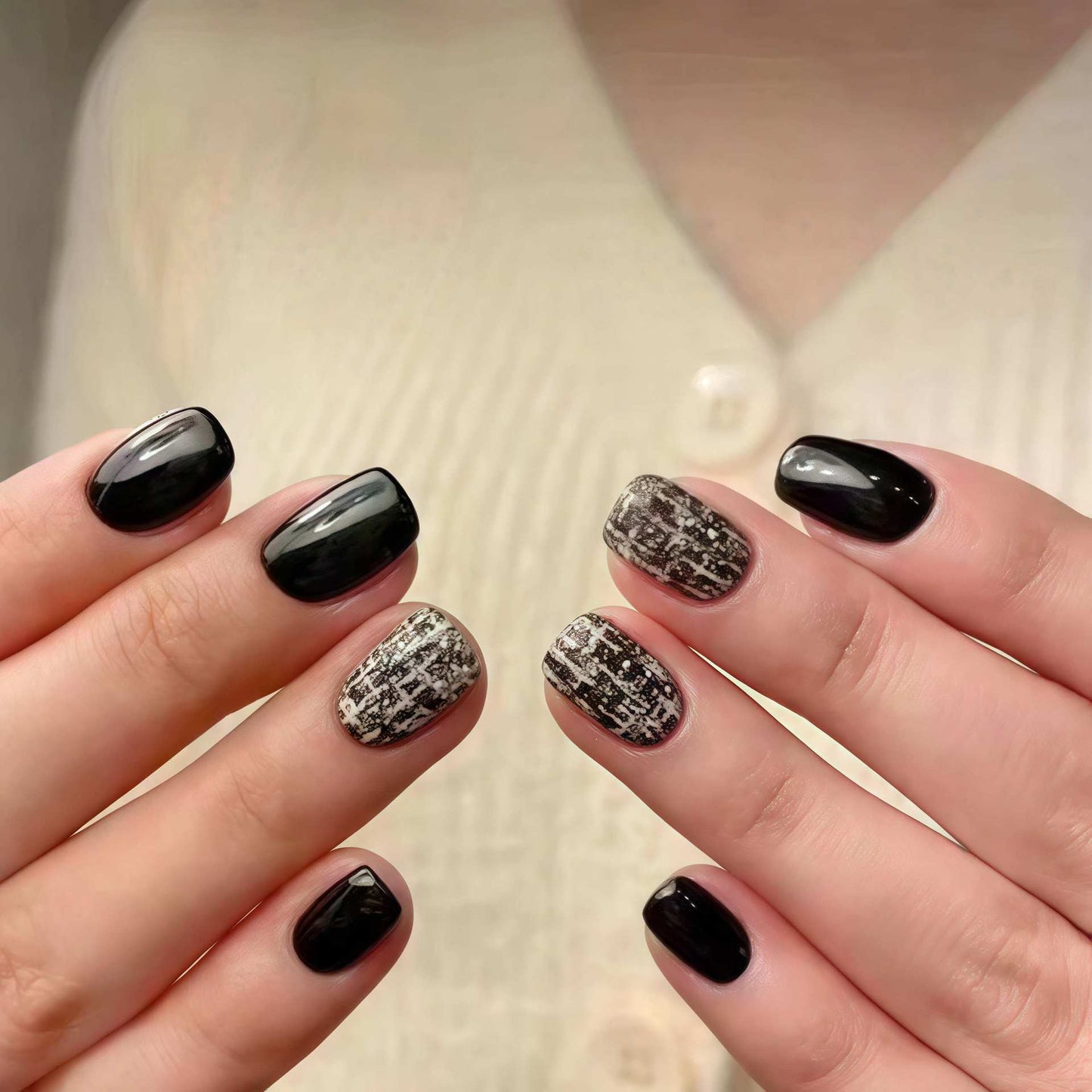 Glänzendes Künstlerisches Press-On Nagelset mit Abstraktem Design Brehn