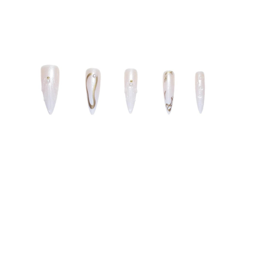 Artistic Nail Design Brehn
