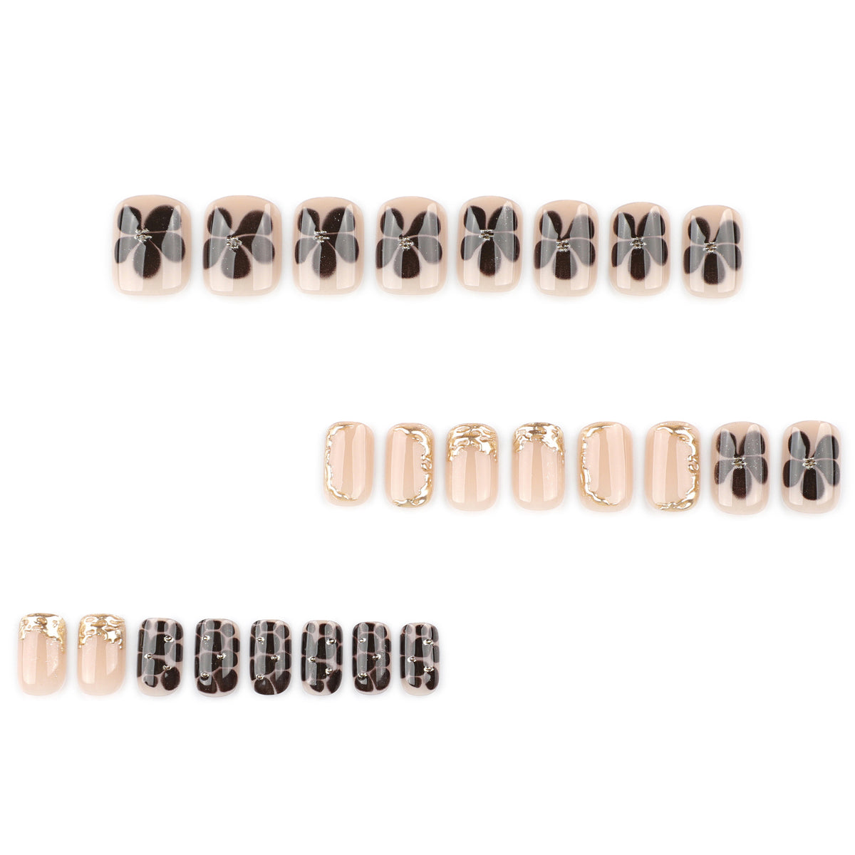 Kunstvolle Nagelkunst mit eleganten goldenen Akzenten Brehn