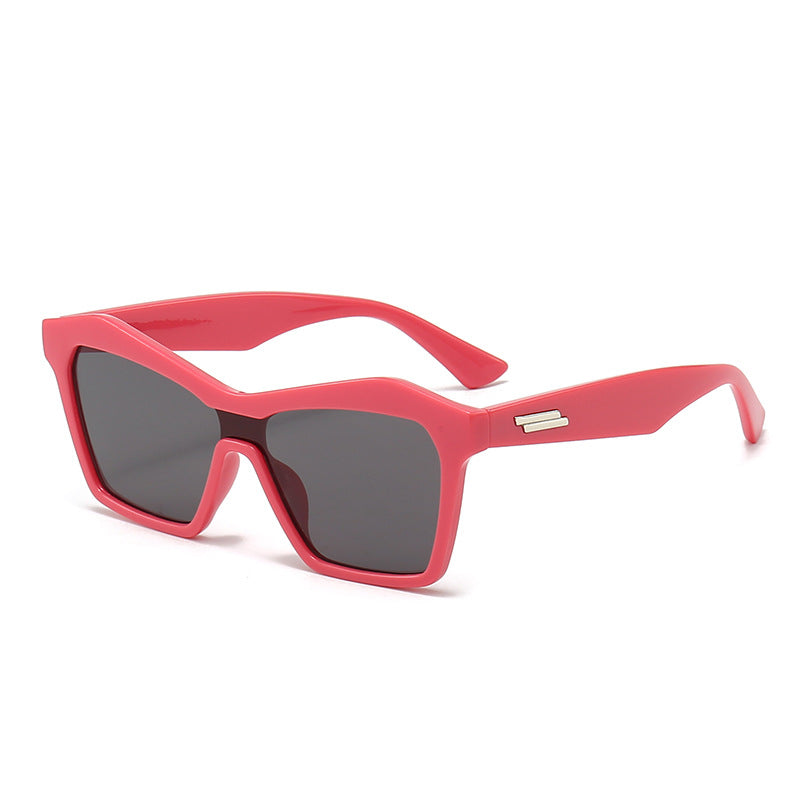 Damen Modische Sonnenbrille im modernen geometrischen Design Brehn