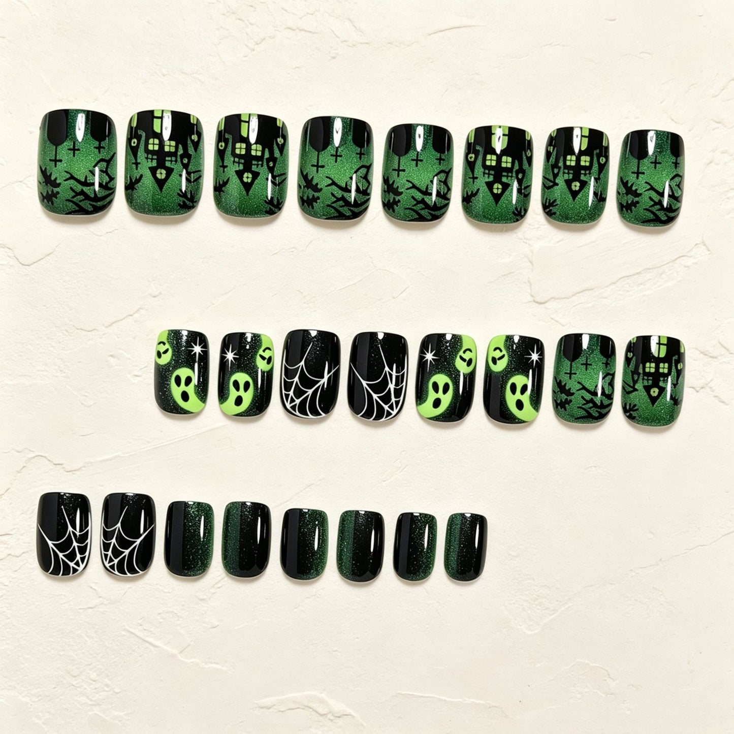 Halloween-inspiriertes Press-On-Nagelkunst-Set Brehn