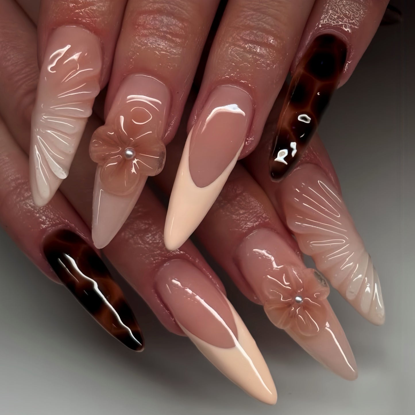 Premium dekorative Acryl-Nagelspitzen Brehn