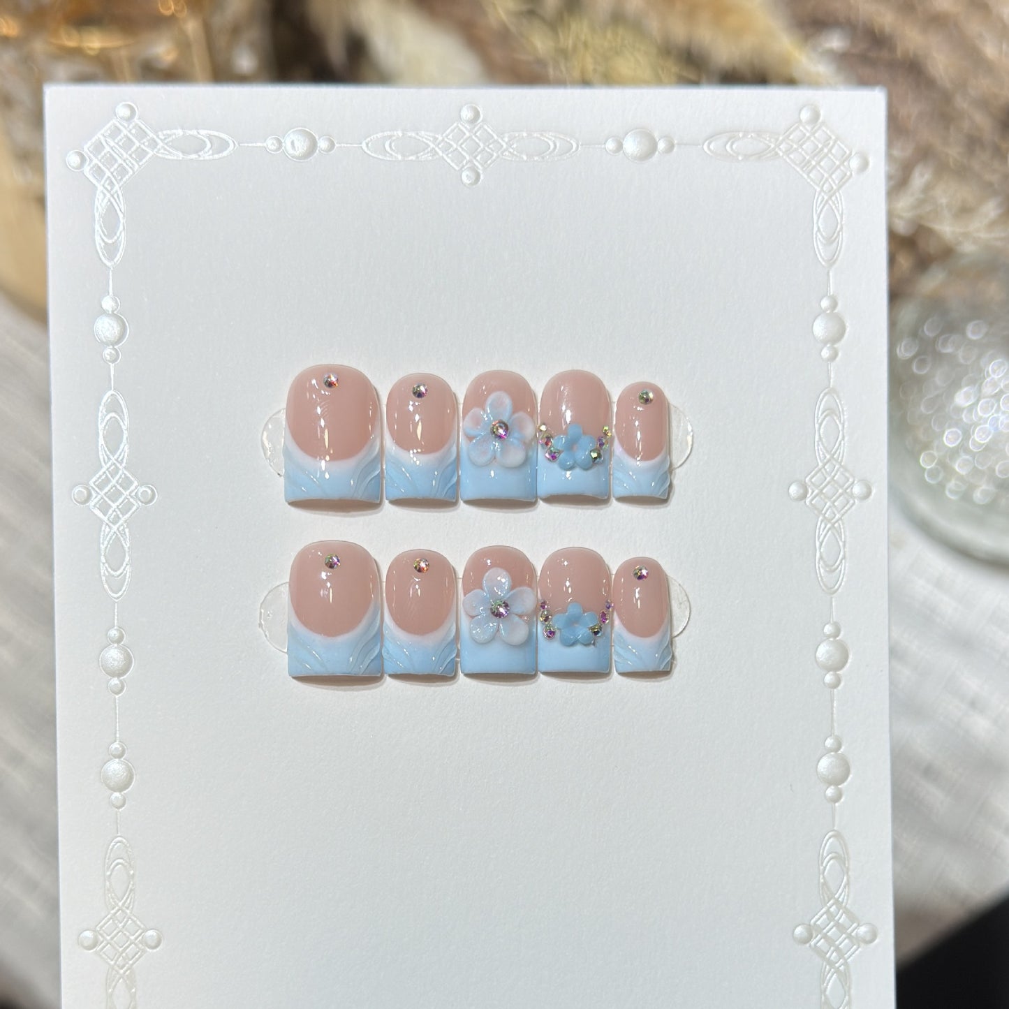 Floral Fantasy Press-On Nail Art Set Brehn