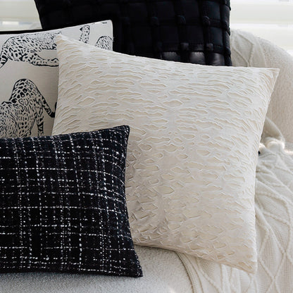 Quadratischer Dekorativer Kissenbezug mit großflächigem Wildtier-Jacquard und Samtpaspel Brehn