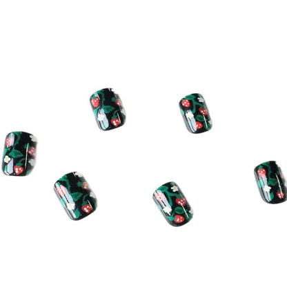 Erdbeergarten Nail Art Brehn