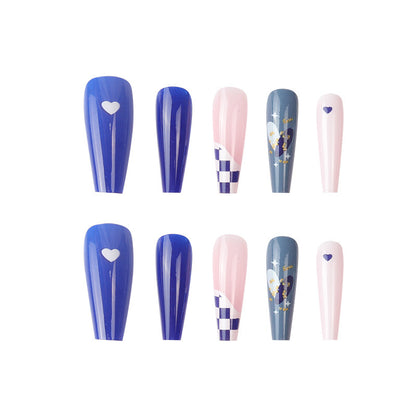 Künstlerisches Press-On-Nagelset mit geometrischen Mustern Brehn