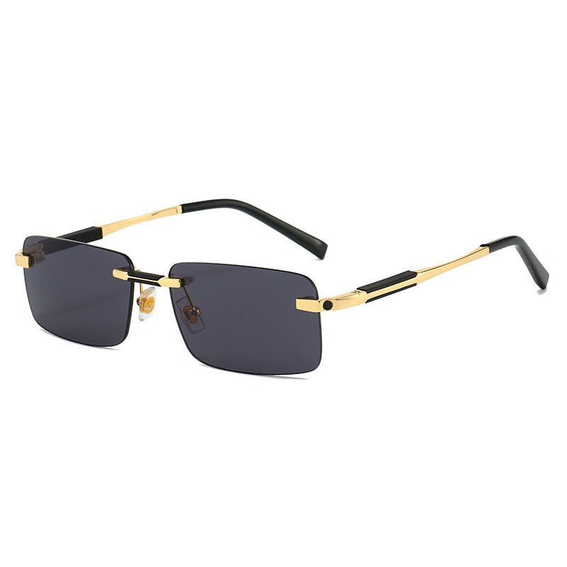Damen Sonnenbrille im modernen rechteckigen Design mit luxuriösen Metallelementen Brehn
