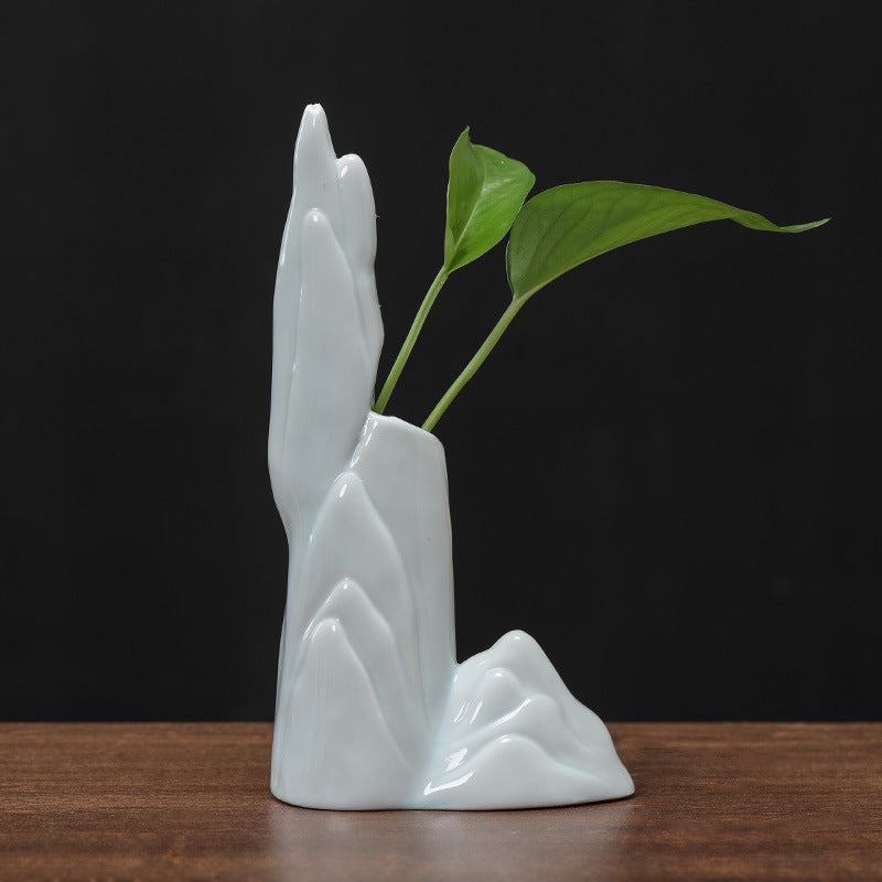 Künstlerische bergförmige Vase