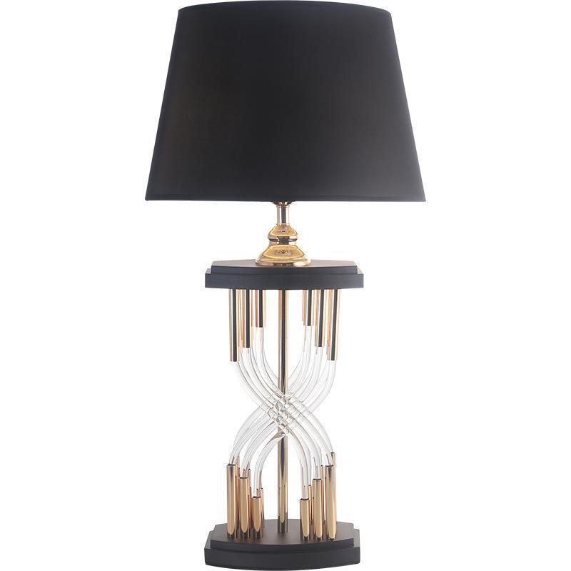 Moderne dekorative Tischlampe mit skulpturaler Basis