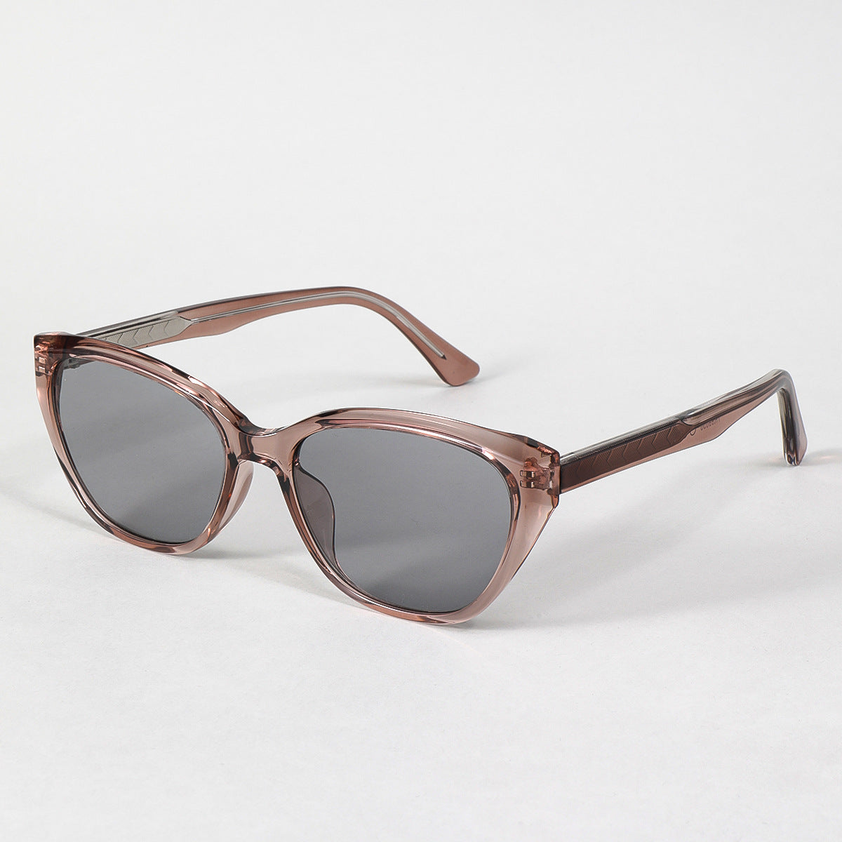 Damen moderne Sonnenbrille mit klassischem Schwung Brehn