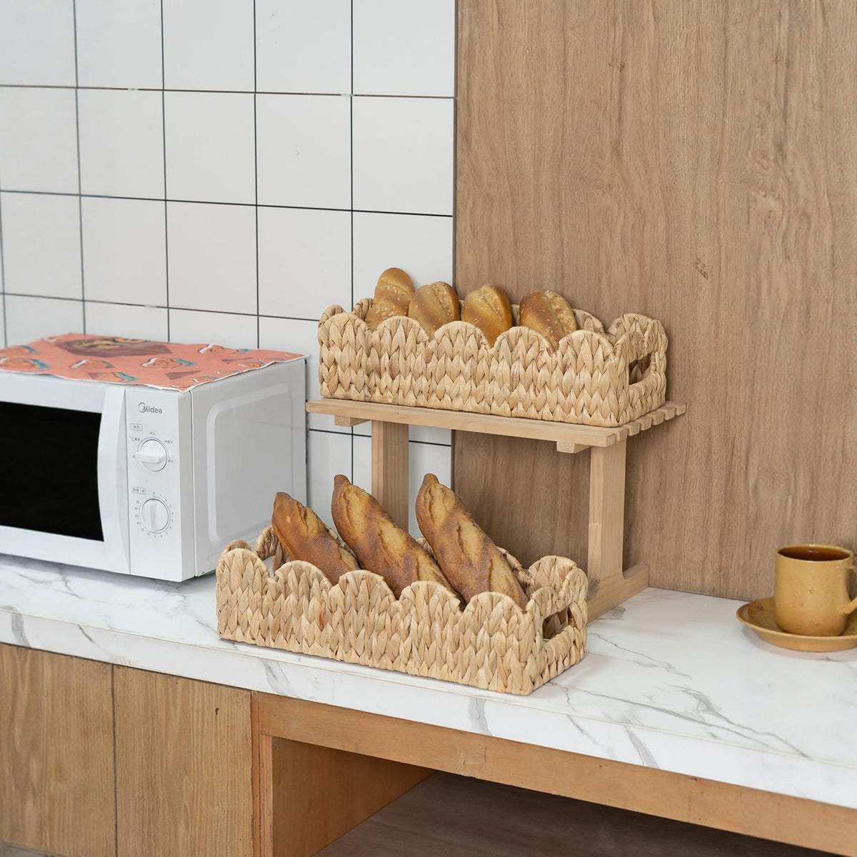 Dekoratives gewelltes gewebtes Aufbewahrungstablett Brehn