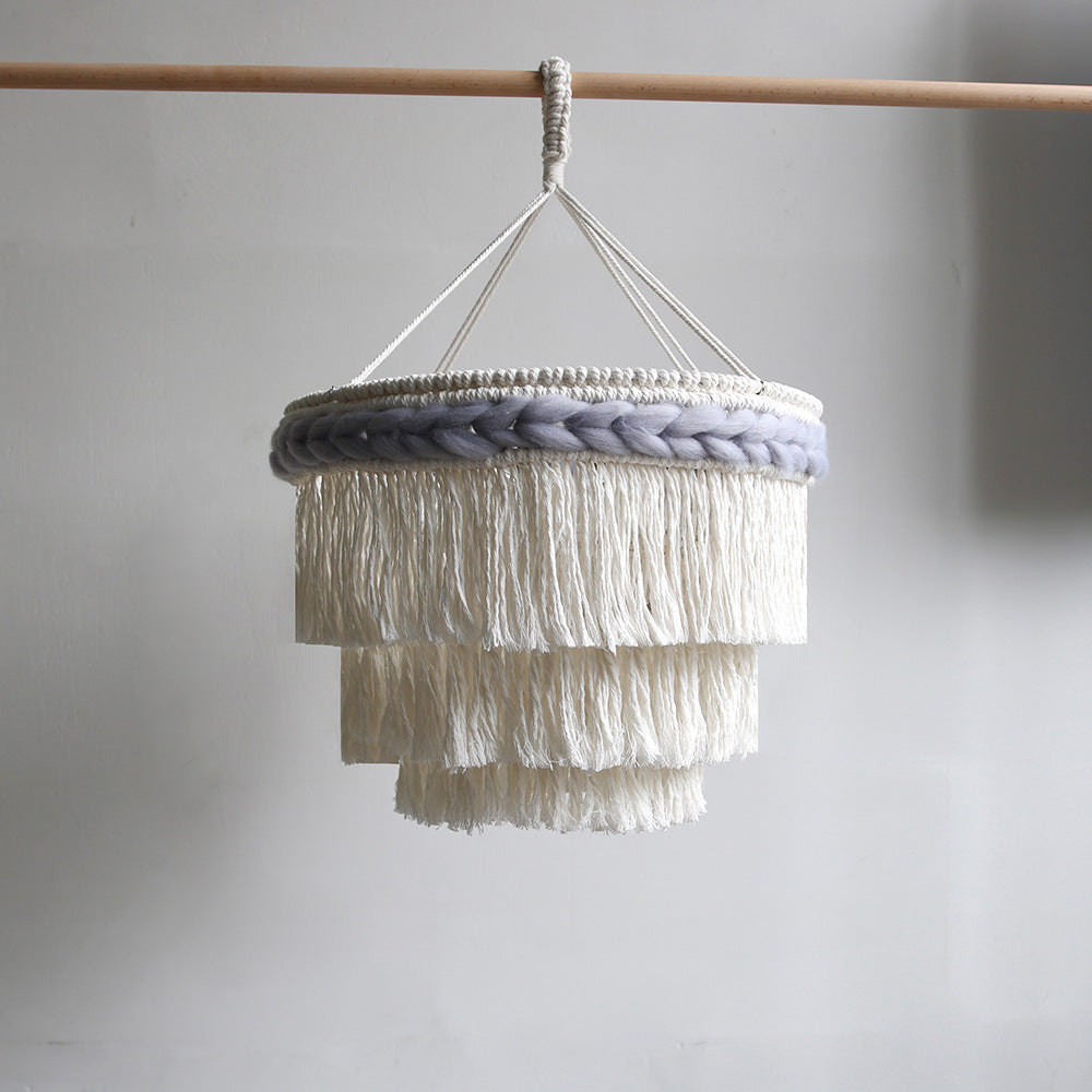 Eleganter Macrame Pflanzenhalter