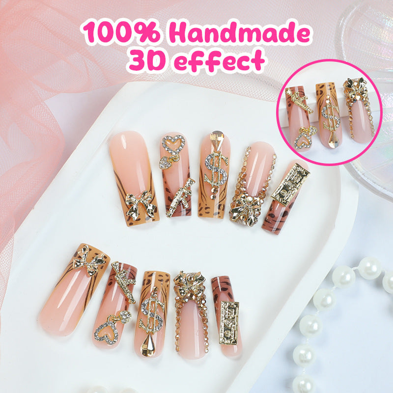 Kunstnagelset mit elegantem Dekor und Glitzer Brehn