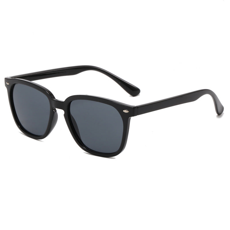 Damen zeitgenössische Sonnenbrille mit elegantem Schilddesign Brehn