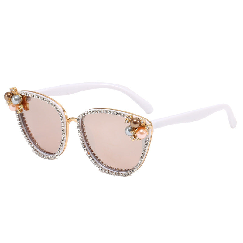 Damen glamouröse Sonnenbrille mit Perlen- und Kristalldekoration Brehn