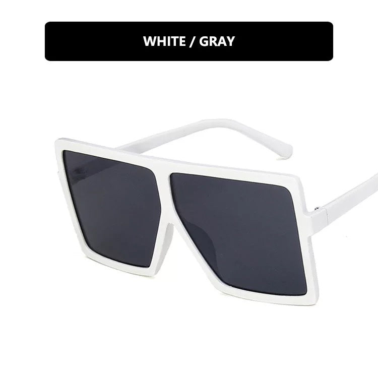 Damen moderne oversized Sonnenbrille mit transparentem Rahmen und stilvollen Gläsern Brehn