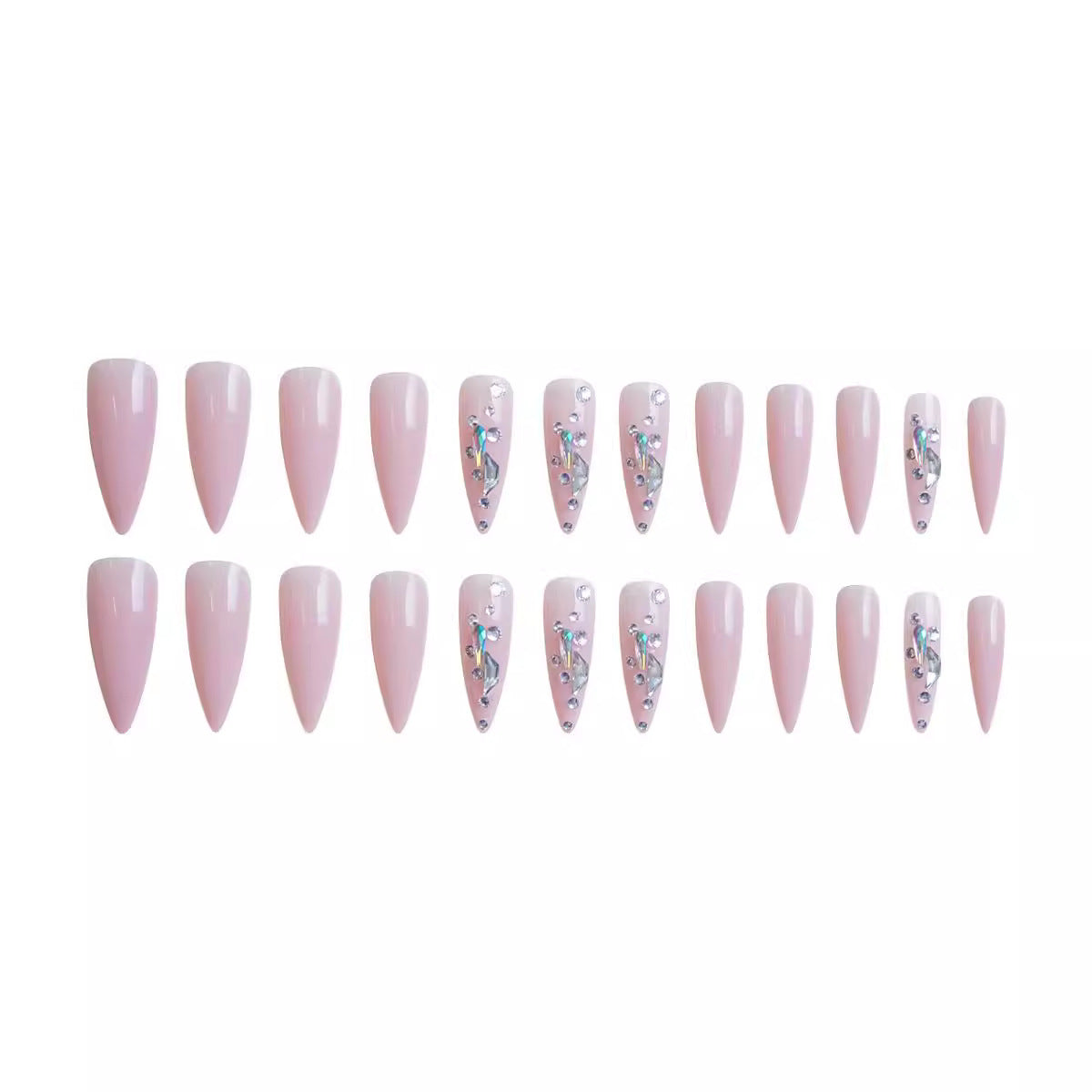 Glamouröses Kunstnageldesign Brehn