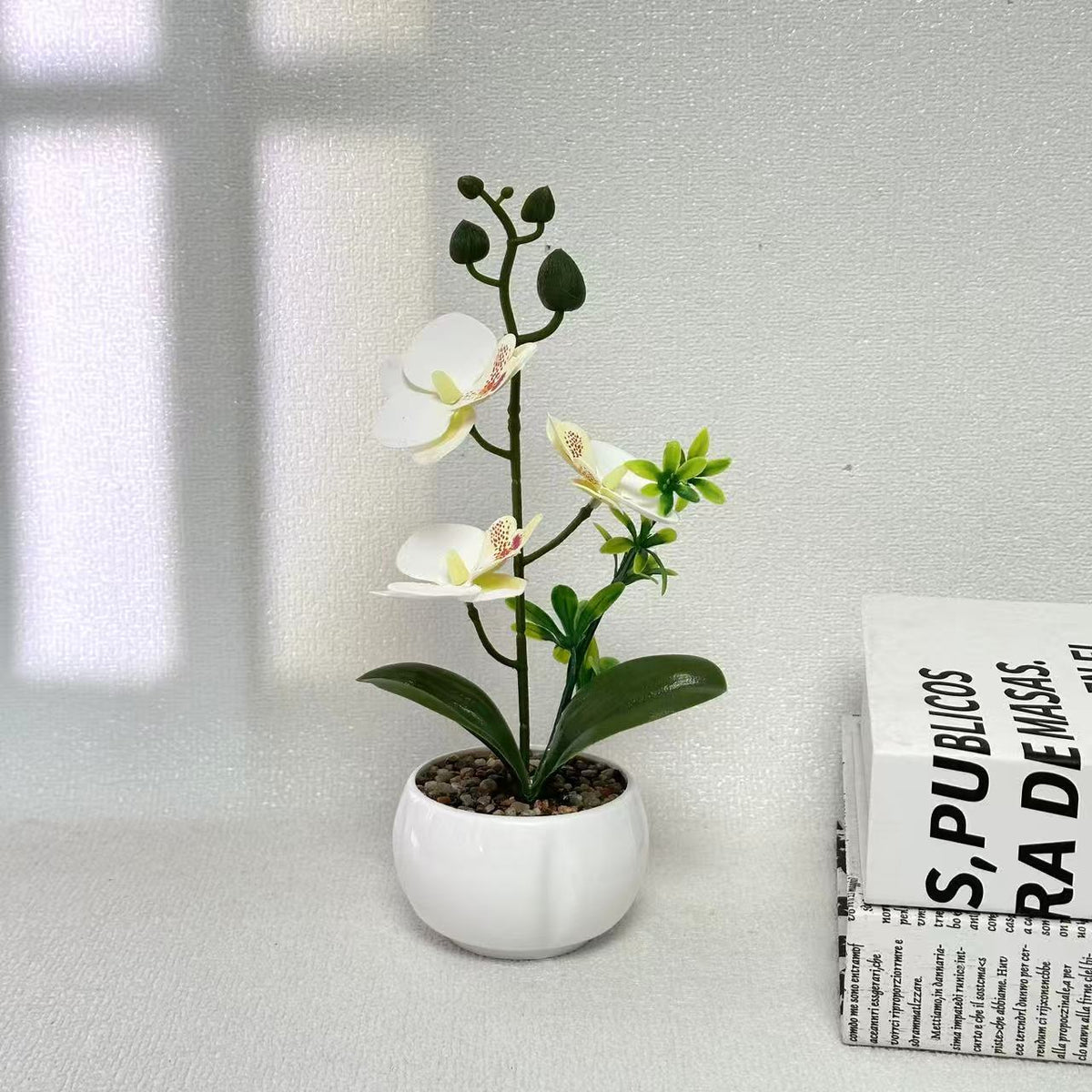Elegante Künstliche Orchideenpflanze für Dekorative Wohnraumgestaltung