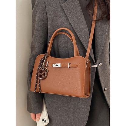Elegante handgefertigte strukturierte Handtasche