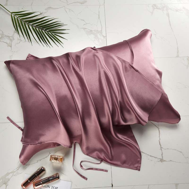 Damen seidiger Kissenbezug mit elegantem Design Brehn