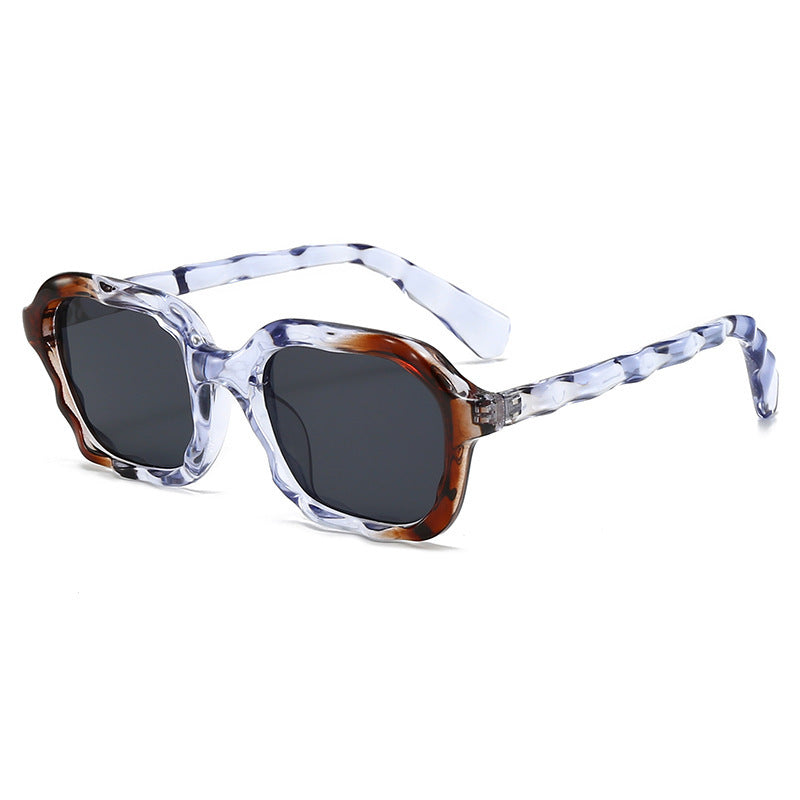 Damen stylische Sonnenbrille mit markantem Design Brehn
