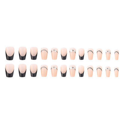 Dekoratives Press-On-Nagelset mit elegantem Design