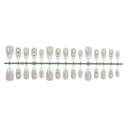 Elegante floral-verzierte Press-On-Nagelset Brehn