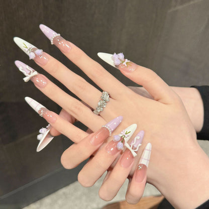 Dekorativer Lavendel Blumen Press-On Nagelset