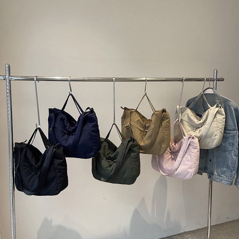 Lässige Everyday Schultertasche Brehn