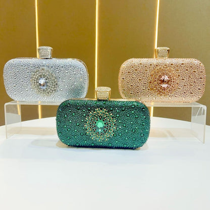 Dekorative mit Edelsteinen besetzte Abend-Clutch