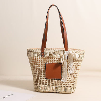 Handgefertigte Basttasche mit Eleganten Lederakzenten Brehn