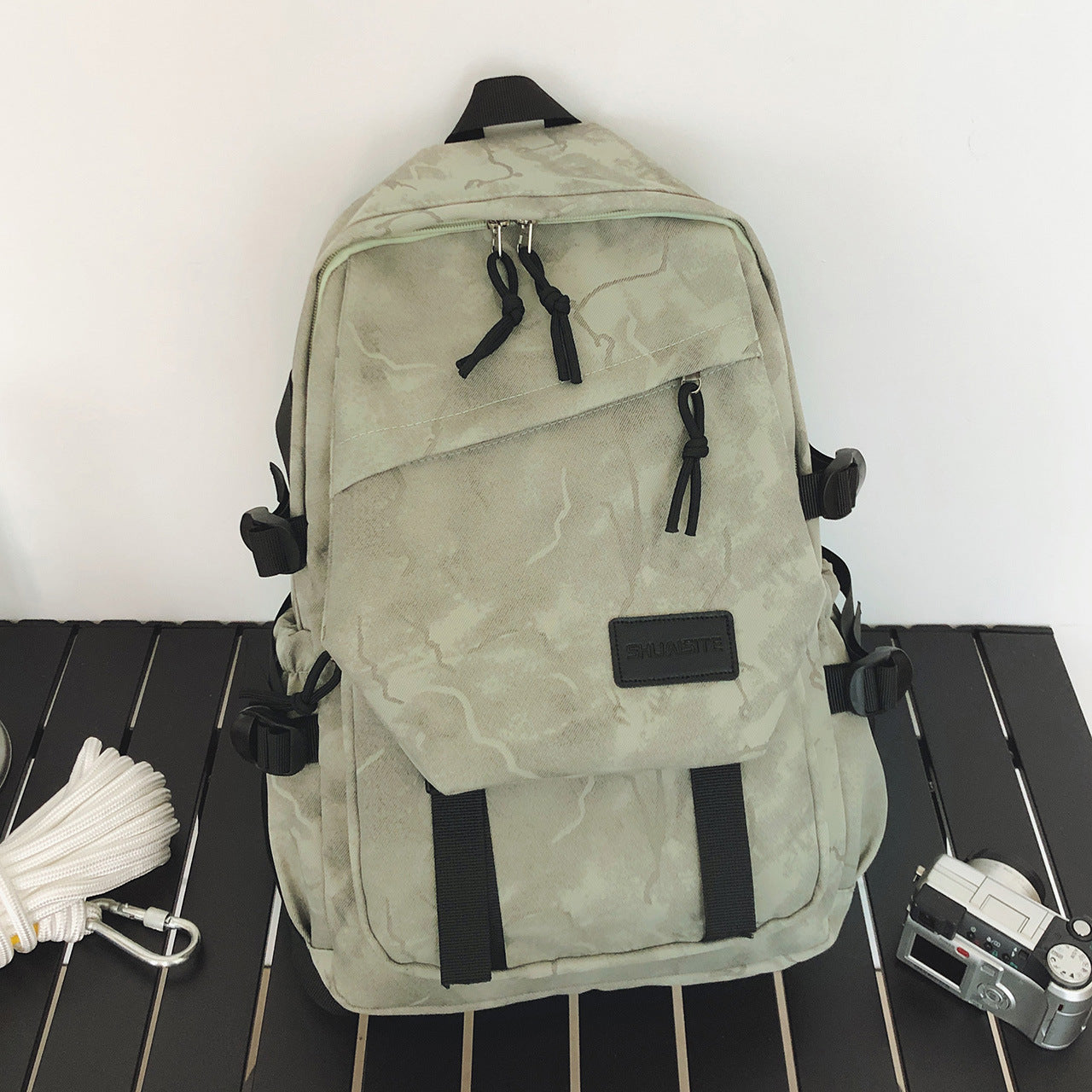 Haltbarer Schulrucksack mit mehreren Fächern