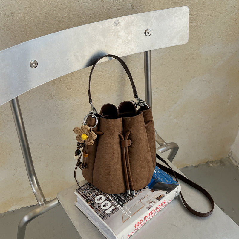 Schnürzug Eimer Tasche