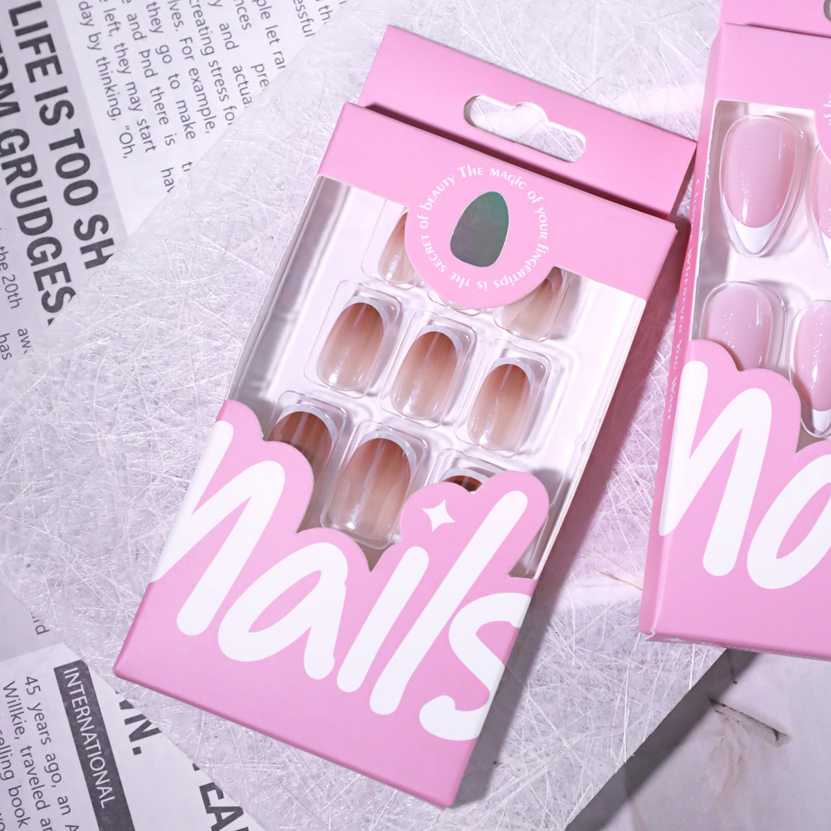 Kunstvolle Maniküre mit elegantem French-Tip Brehn
