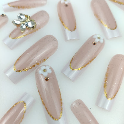 Elegante Lange Stiletto Aufklebenägel Verbesserungen Brehn
