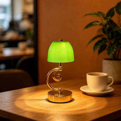 Elegante dekorative Tischlampe