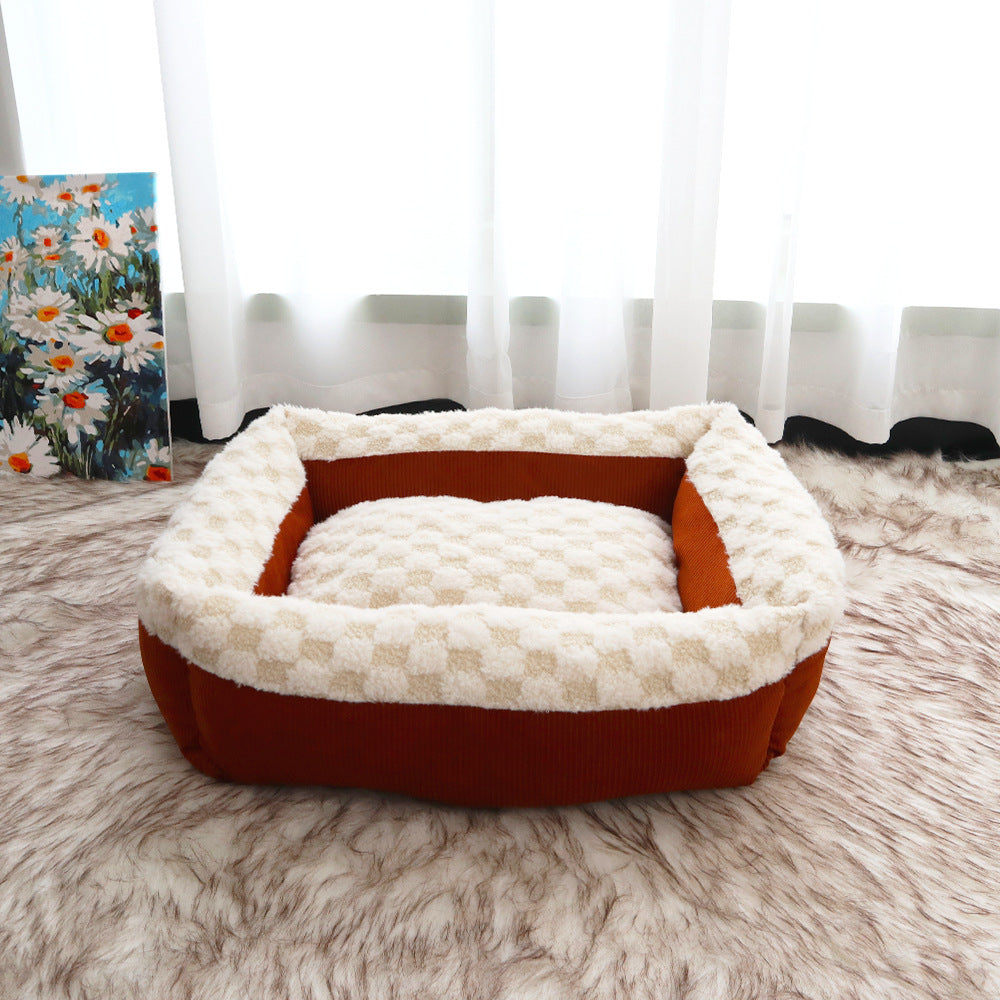 Gemütliches quadratisches Hundebett