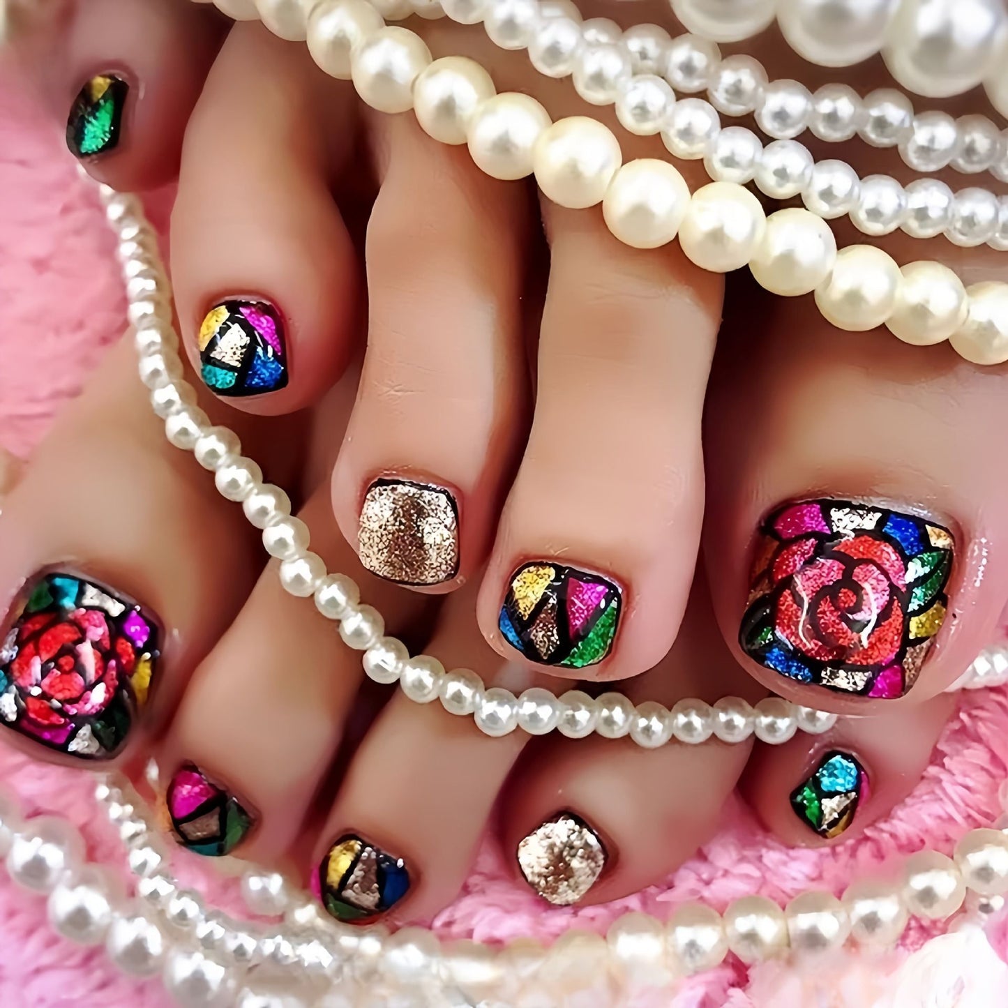 Kreative Fußnagelkunst Brehn