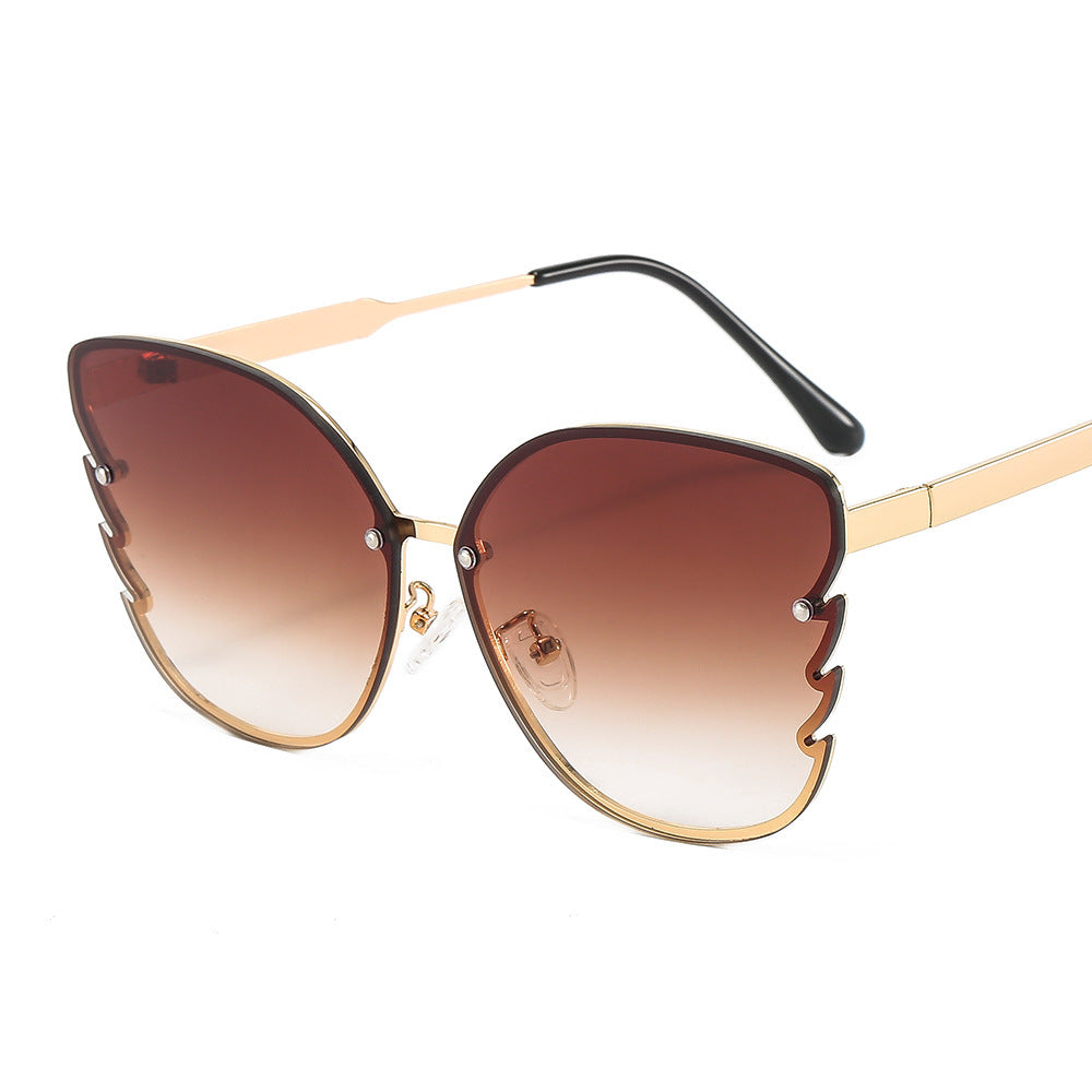 Damen statement Sonnenbrille mit einzigartigem Design und farbverlaufenden Gläsern Brehn
