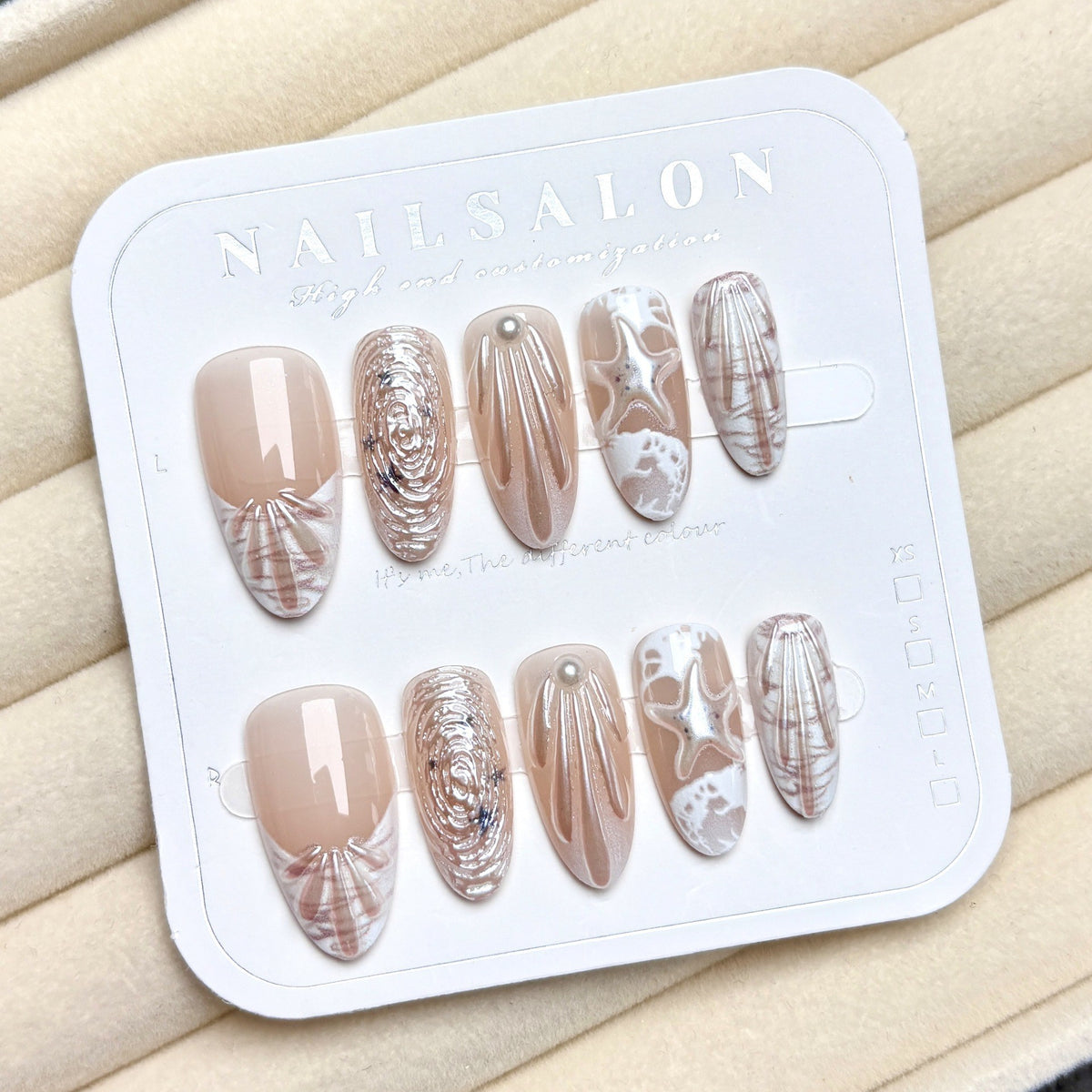 Luxuriöses künstlerisches Press-On-Nagelkunstset