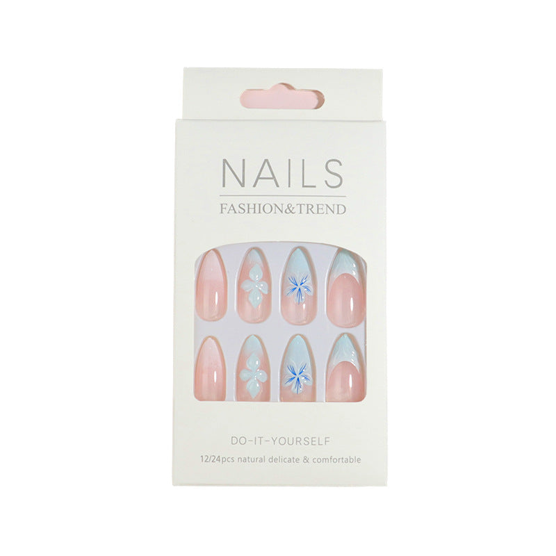 Premium Press-On Nail Set mit dekorativen Akzenten Brehn