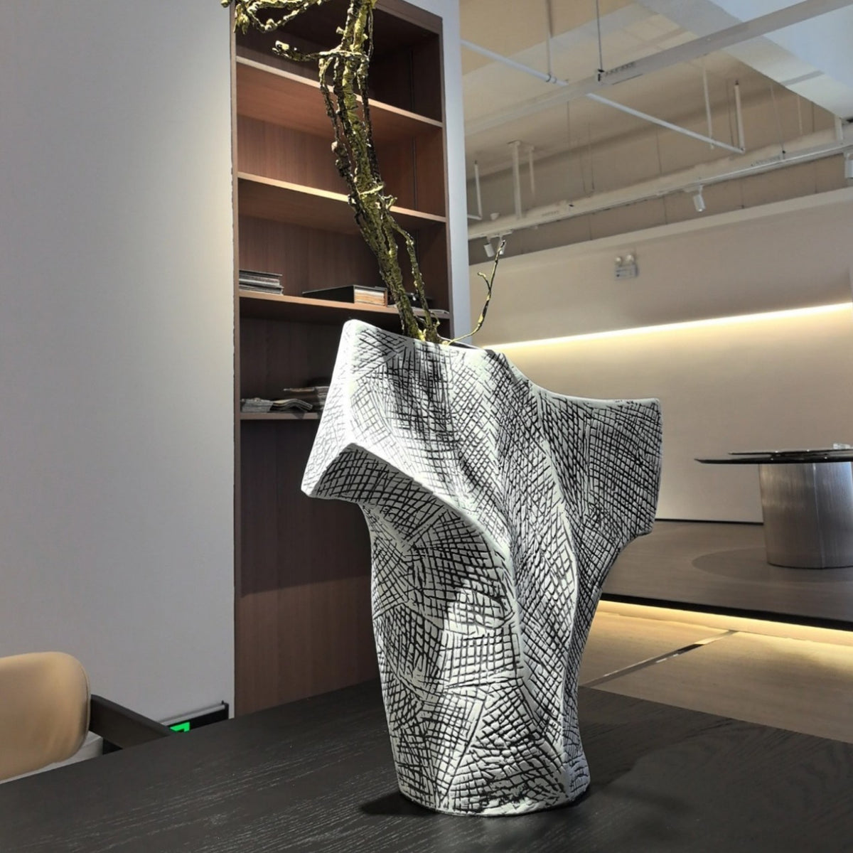 Künstlerische abstrakte Vase
