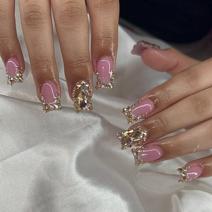 Glamouröse mit Strass verzierte Press-On-Nägel Brehn