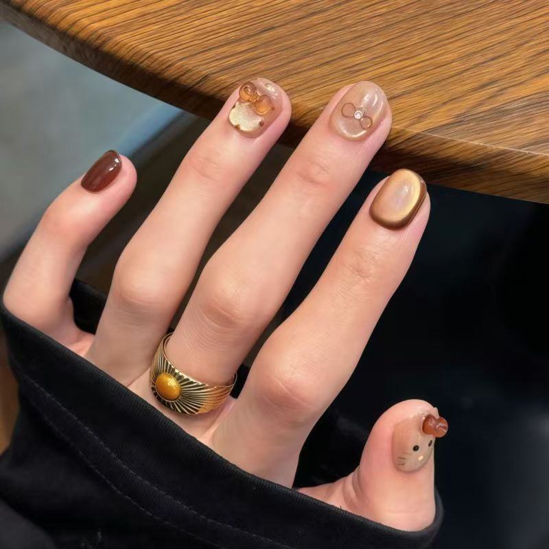 Dekorative Nagelkunst Kollektion Brehn