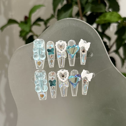 Künstlerische Press-On Nagelkunst Kollektion