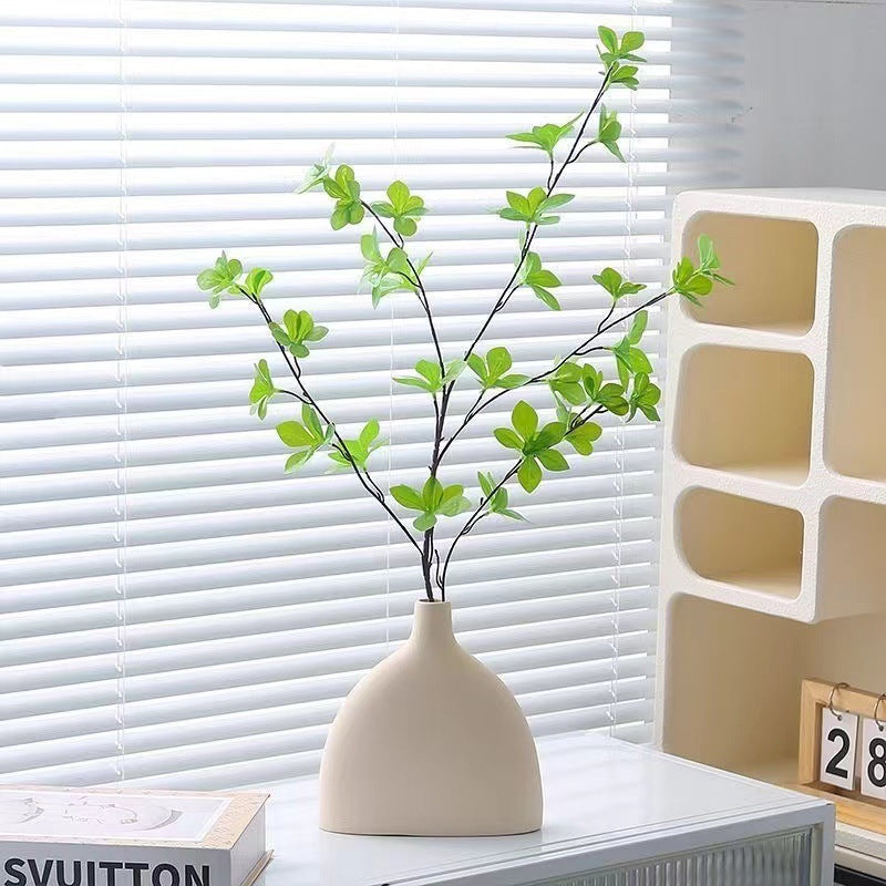 Kunststoffpferdeholzgrüner Ornamentvase